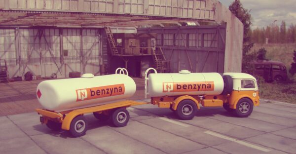 Fiat_665_TDW_1-72 - CPN-postwar cargo (2) Fiat 665 Tanker + Viberti tank trailer (Set)