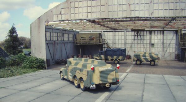 Ford V3000 6x4 Tanker