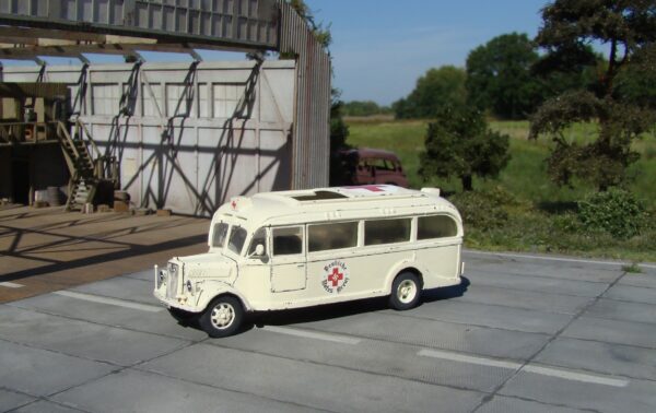 Opel Blitz Omnibus DRK