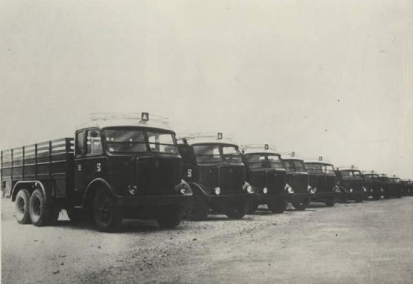 TDW models Breda 51 + Viberti 3 assi (2) Breda 51 Italian Army Camion