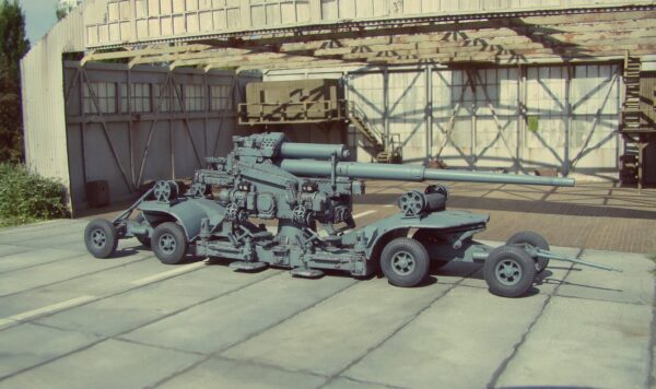 Flak 40 12,8cm with Sd.Ah. 220