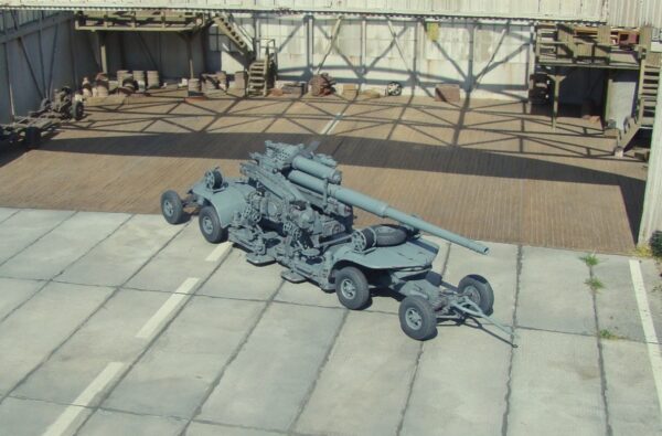 Flak 40 12,8cm with Sd.Ah. 220