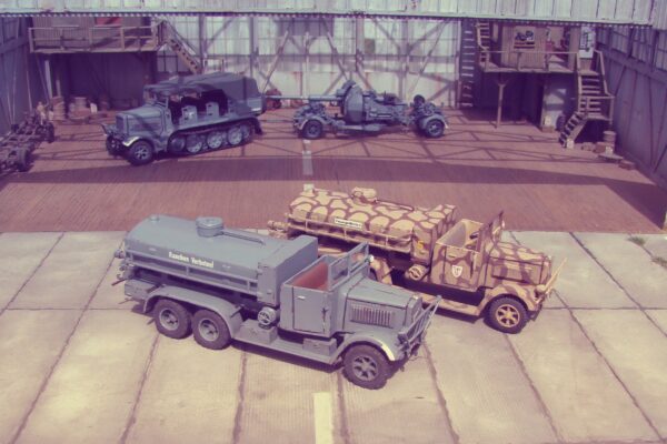 Henschel 33 "Pitomnik Tanker"
