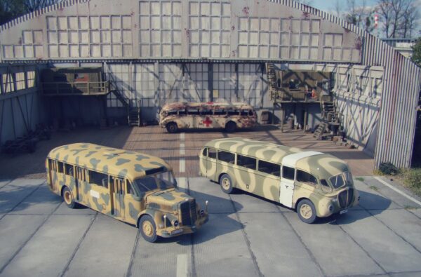AAA Art Deco WH Omnibus (1) Unidentified WWII Streamline Omnibus