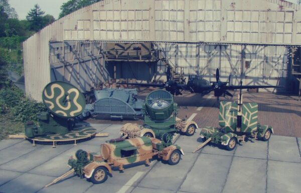 AAA Support Equipment TDW Models (5) Anti-aircraft artillery support equipment