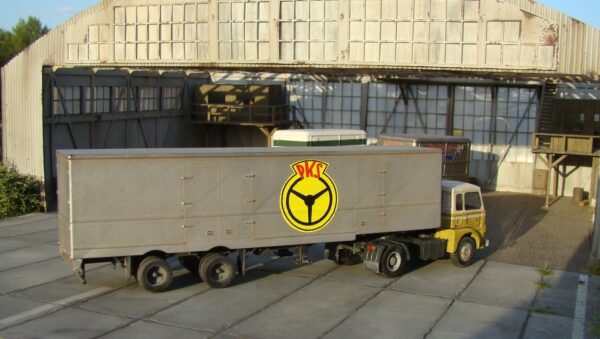 Jelcz 317 + DAF Trailer