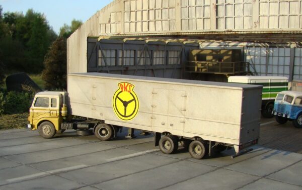 Jelcz 317 + DAF Trailer