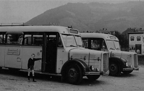 Saurer BT4500 Omnibus