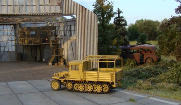 Sdkfz 11 Einheits (1945)